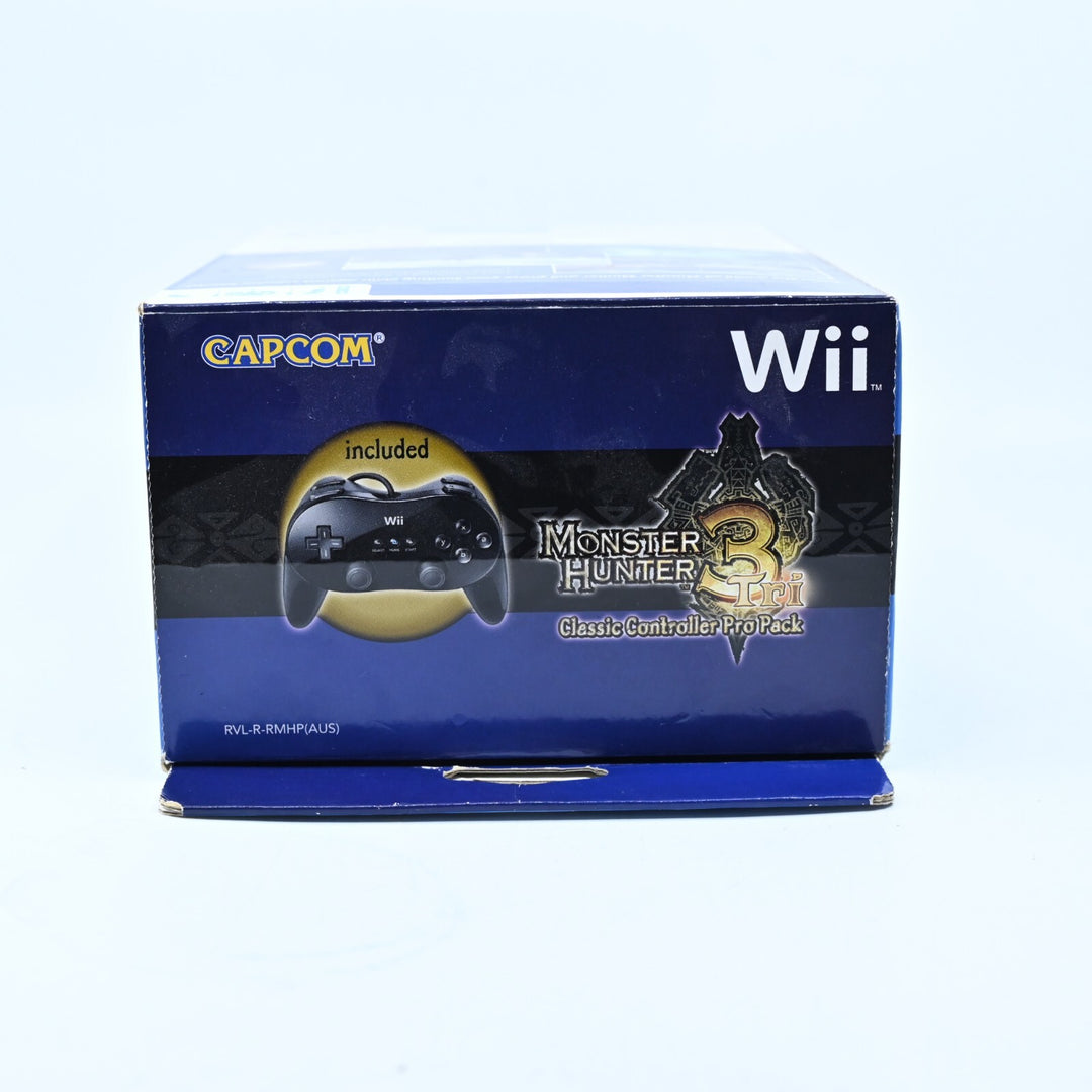 Monster Hunter 3 Tri Classic Controller Pack - Nintendo Wii Game + Manual - PAL