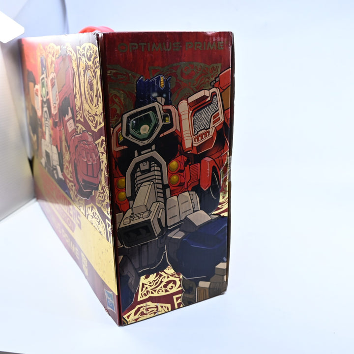 SEALED! Optimus Prime - Year of the Snake - Platinum Edition - Transformers Toy