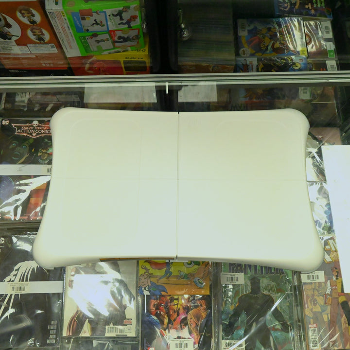 Wii Fit + Balance Board - Nintendo Wii Game + Manual / Nintendo Wii Accessory