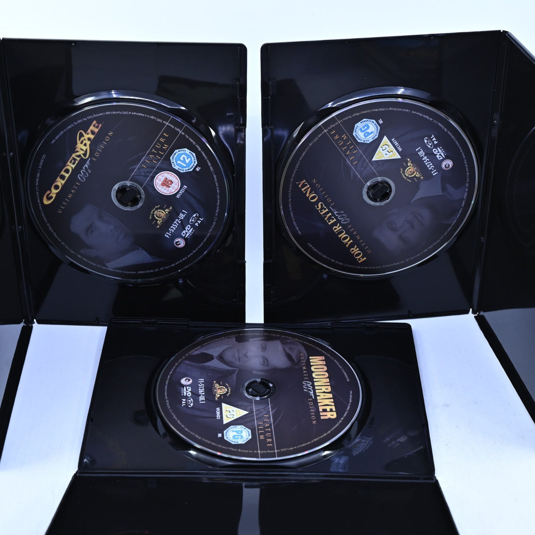 James Bond: 007 - Ultimate DVD Collector's Set - Region 2 - DVD