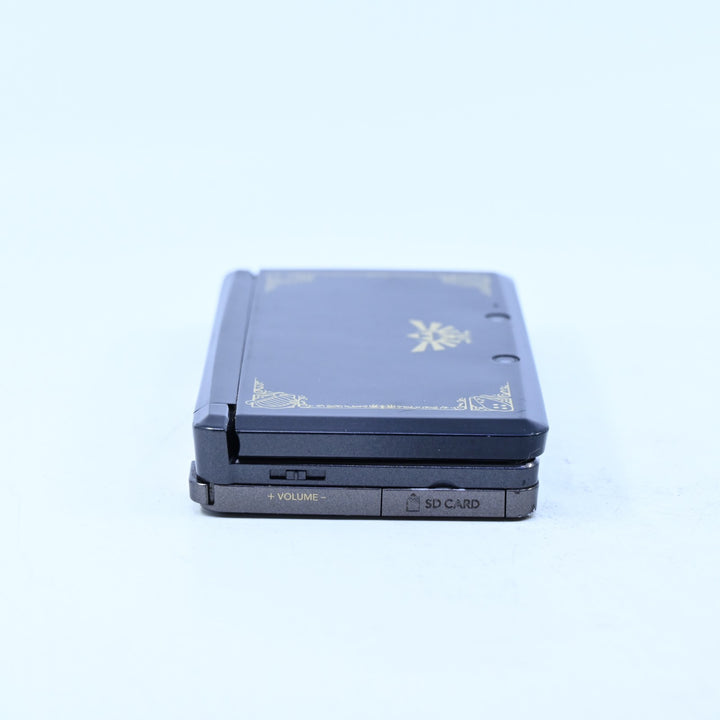The Legend Of Zelda 25th Anniversary - Limited Edition Nintendo 3DS Console PAL