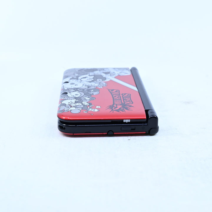 Super Smash Bros. Edition Nintendo 3DS Console XL - SPR-001(EUR) - PAL + 2GB SD