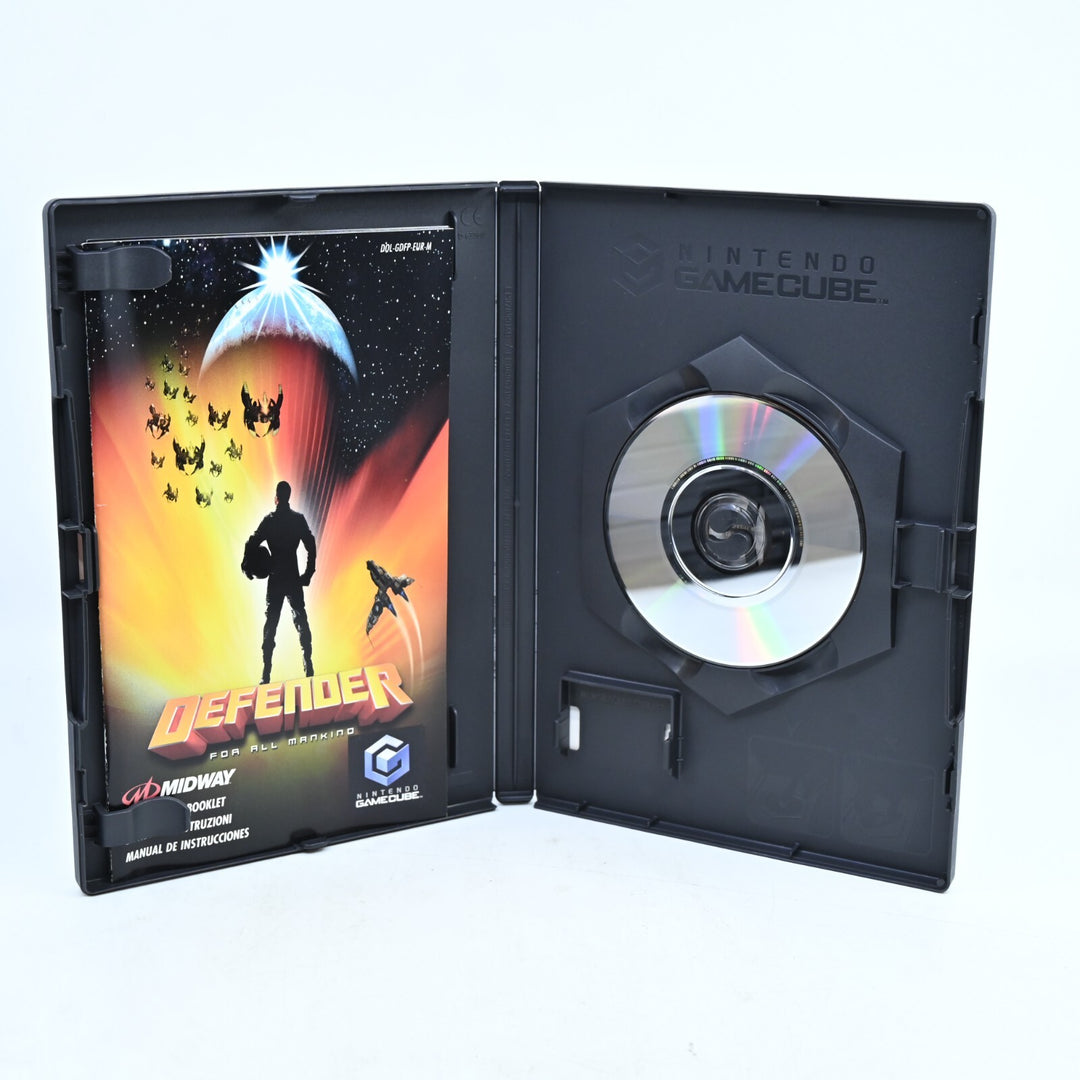 Defender - Nintendo Gamecube Game + Manual - PAL - FREE POST!