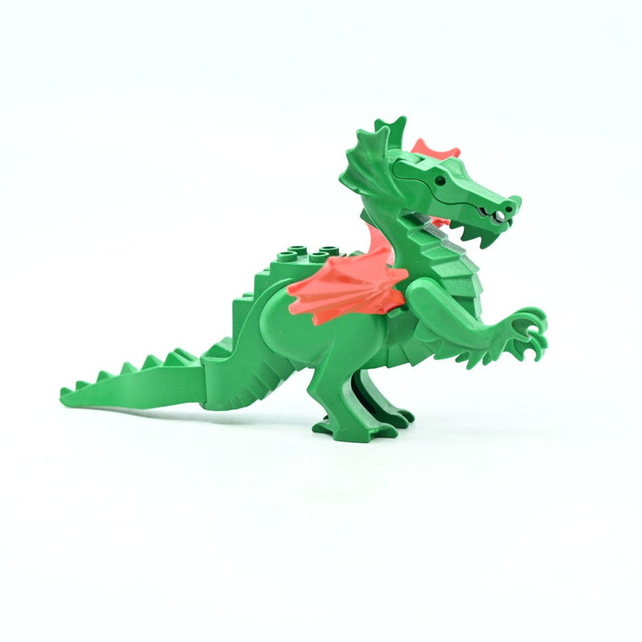 Lego Classic Green Dragon Minifigure with Red Wings - 6076 6082 6087 - Lego