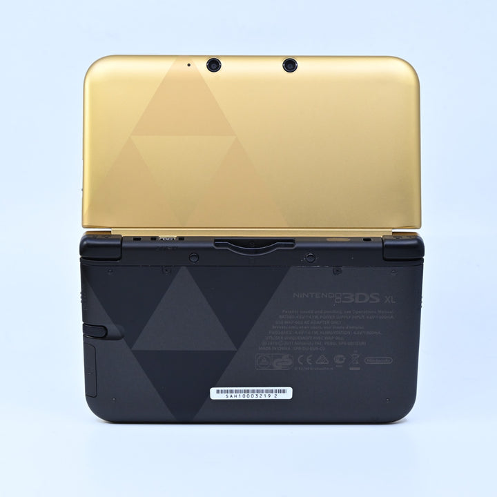 The Legend of Zelda: A Link Between Worlds Limited Edition Pack - Boxed 3DS