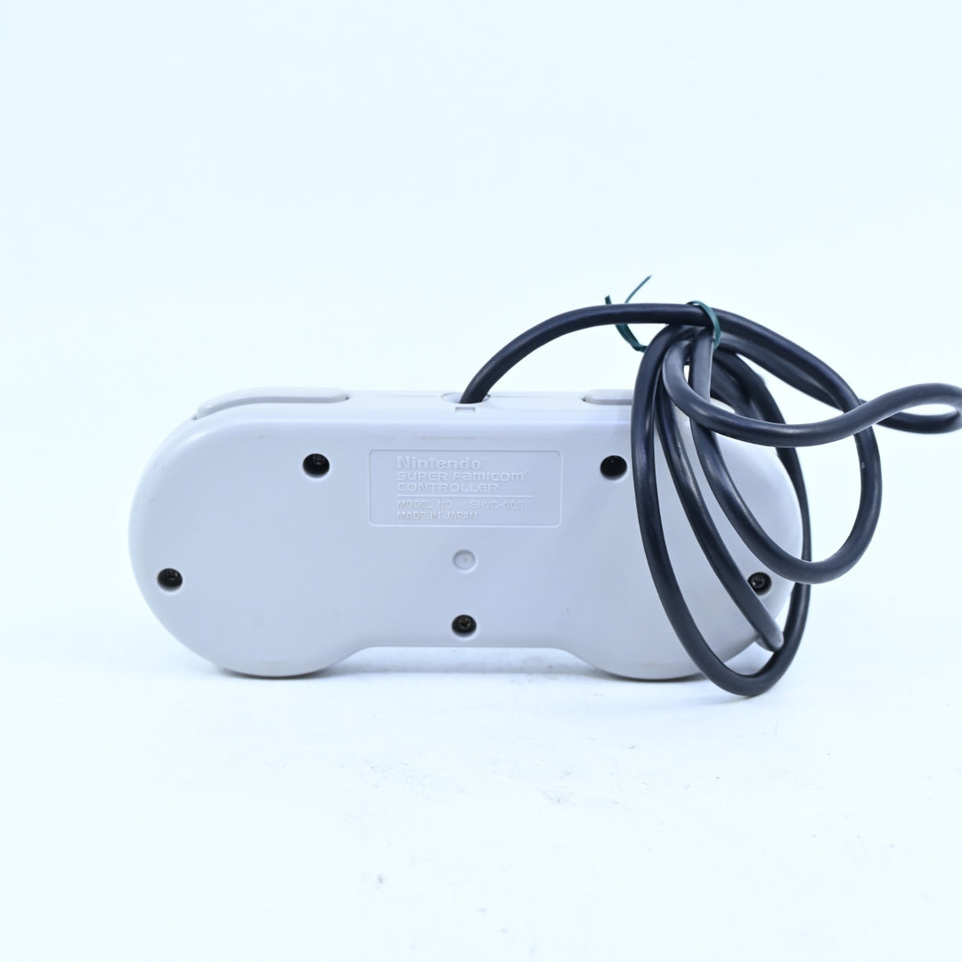 Super Nintendo Console / SNES Console - GENUINE CONTROLLER + HDMI!