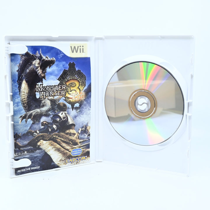 Monster Hunter 3 Tri Classic Controller Pack - Nintendo Wii Game + Manual - PAL