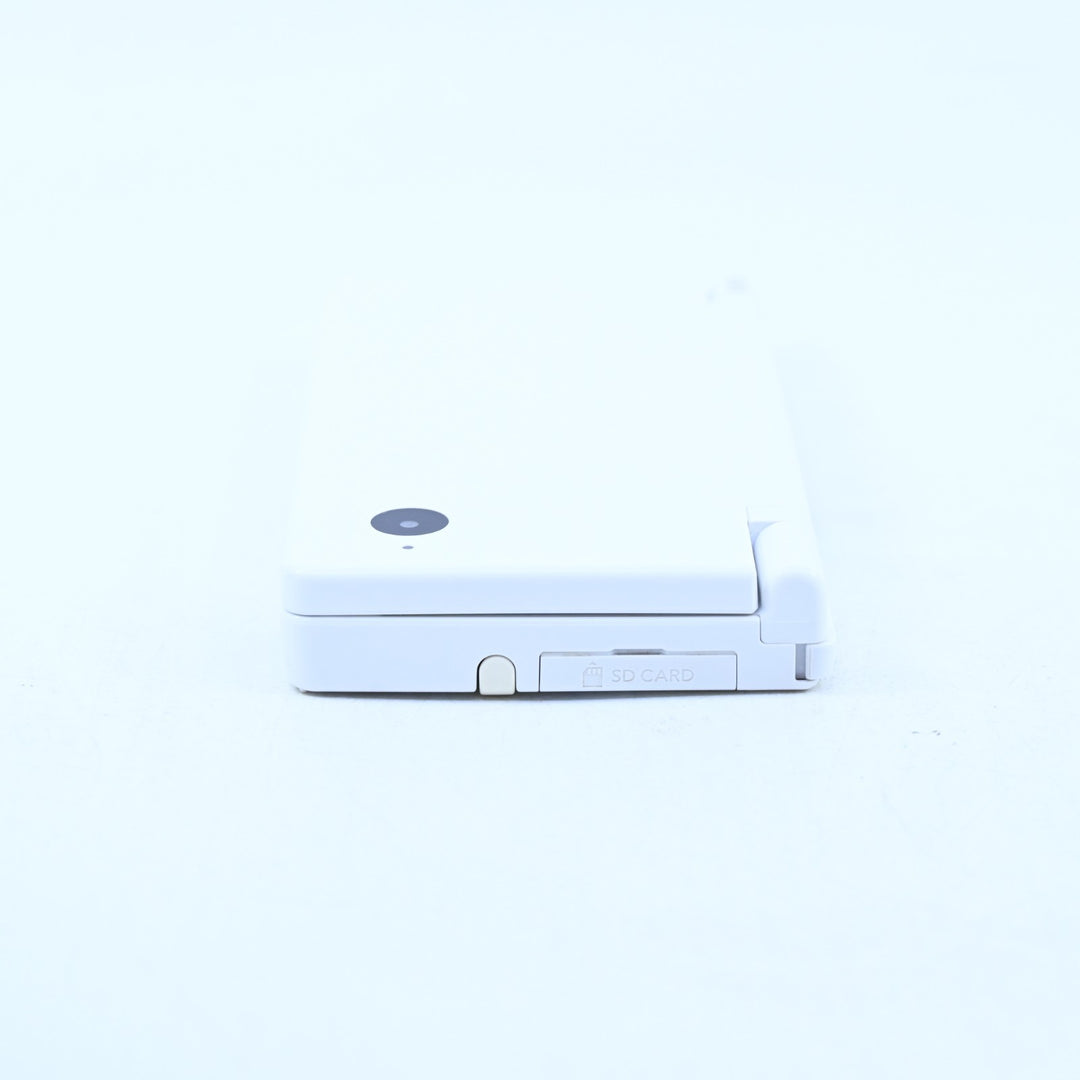 White - Nintendo DSi Boxed Console - AUS PAL - FREE POST!