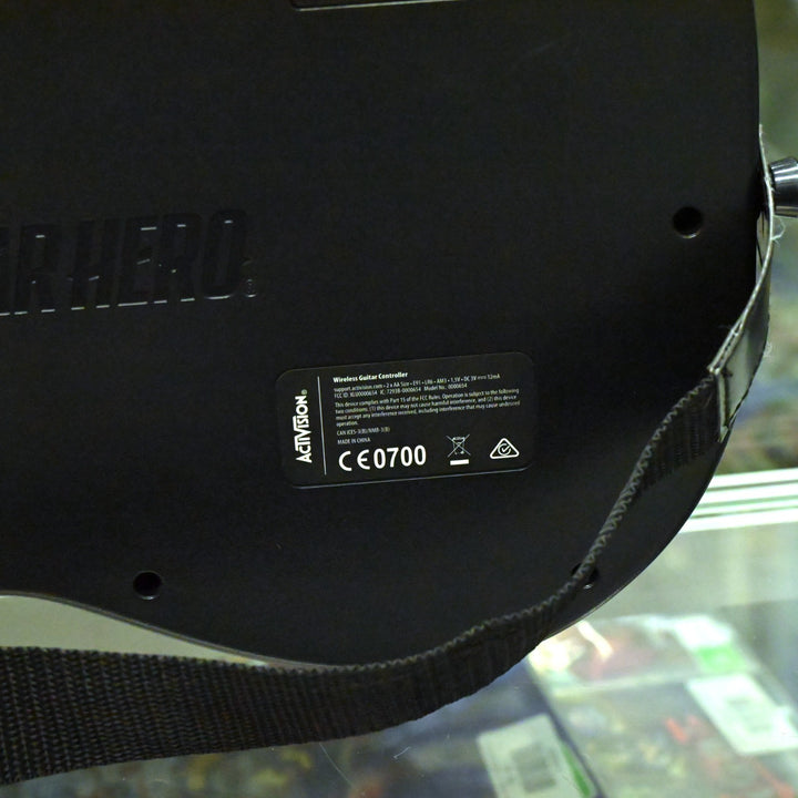 Guitar Hero Live - Wireless Guitar + Dongle - Xbox One Accessory - PAL