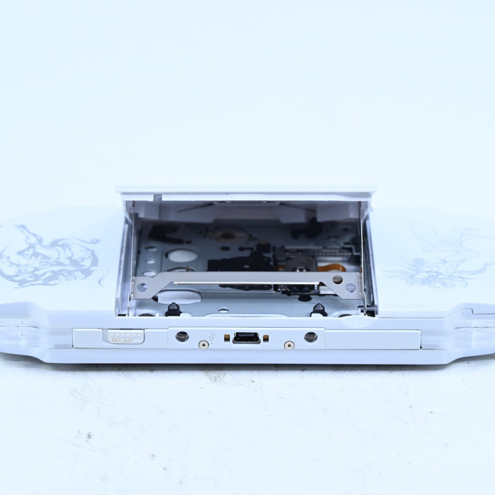 Pearl White FF 20th Anniversary Limited Dissidia - Sony PSP Console - PSP-3000