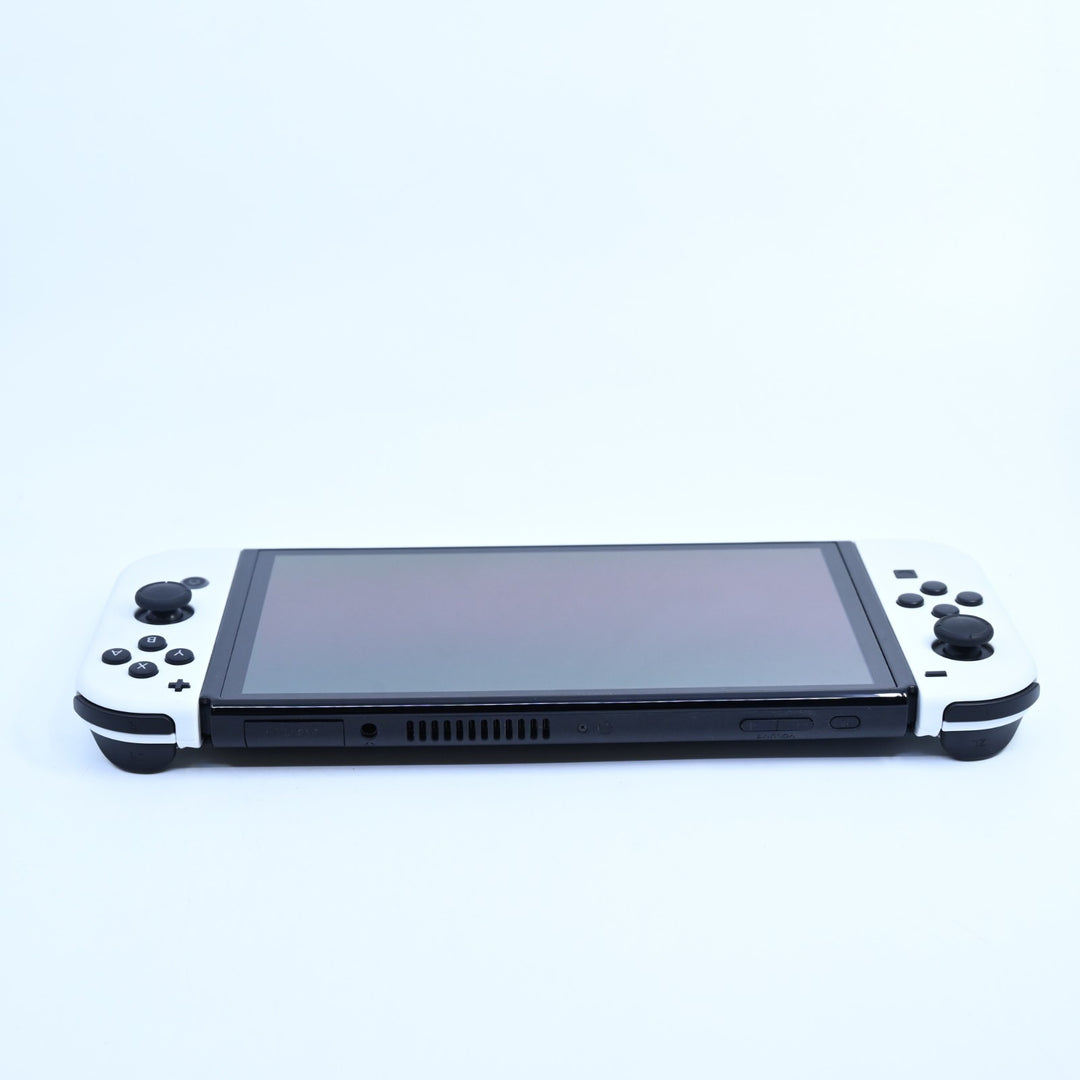 White - Nintendo Switch OLED Boxed Console - PAL - FREE POST!