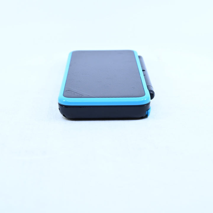 Blue / Black - 'New' Nintendo 2DS XL Console - JAN-001 - PAL - FREE POST!