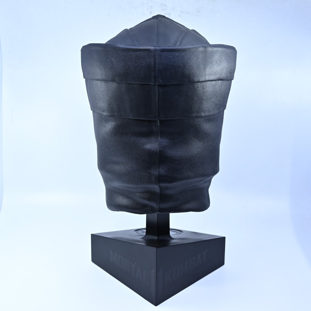 Mortal Kombat 11 Ultimate Kollector's Edition - Sub-Zero - 1/1 Model Head