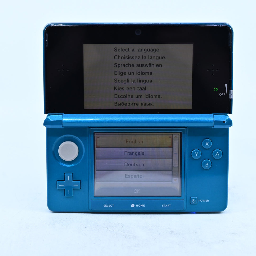 Aqua Blue Nintendo 3DS Console - CTR-001 PAL + 2GB Card - FREE POST!