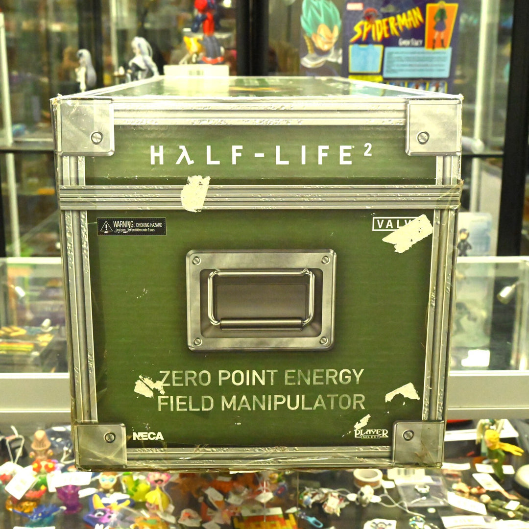 NECA 1:1 Zero Point Energy Field Manipulator Gravity Gun - Half Life 2 - Toy
