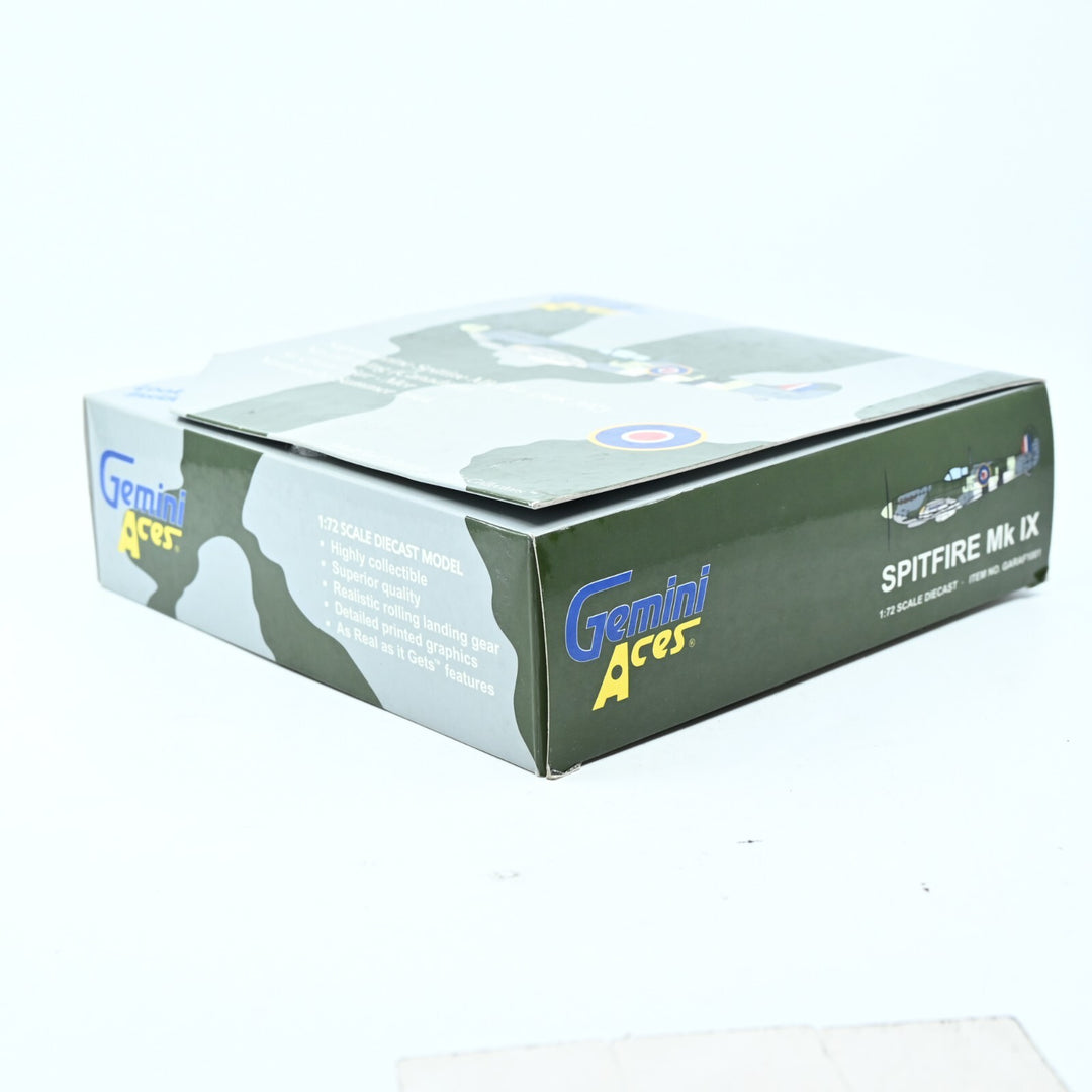 Gemini Aces 1:72 Supermarine Spitfire Mk.IXe 141 Wing (Canada) GARAF1001 - Plane