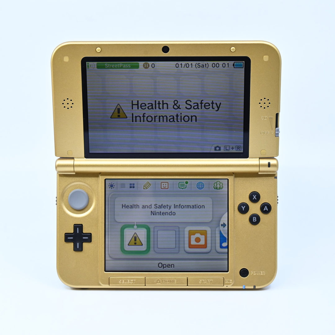 The Legend of Zelda: A Link Between Worlds Limited Edition Pack - Boxed 3DS