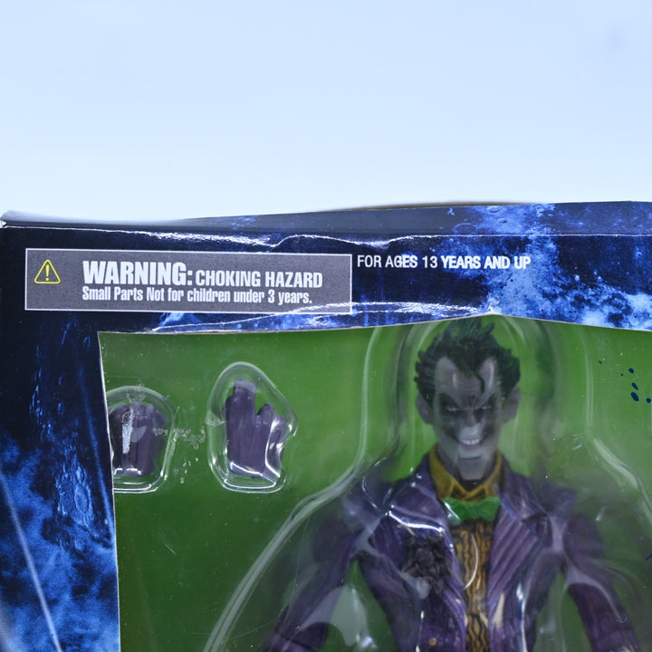 The Joker - Batman Arkham Asylum - Play Arts Action Figure - Figure