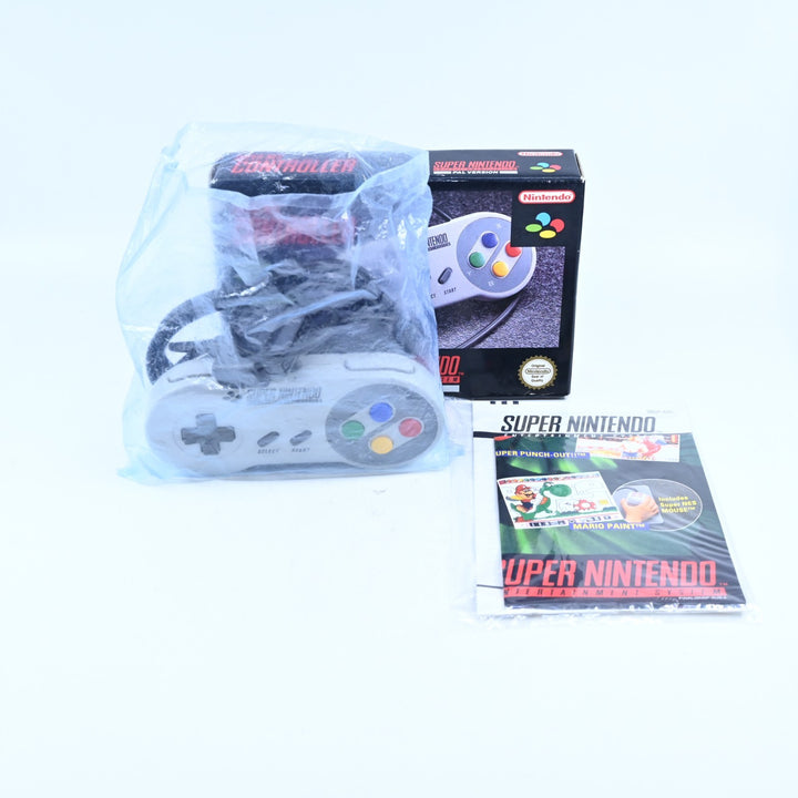Official Super Nintendo SNES Boxed Controller - Super Nintendo / SNES Accessory