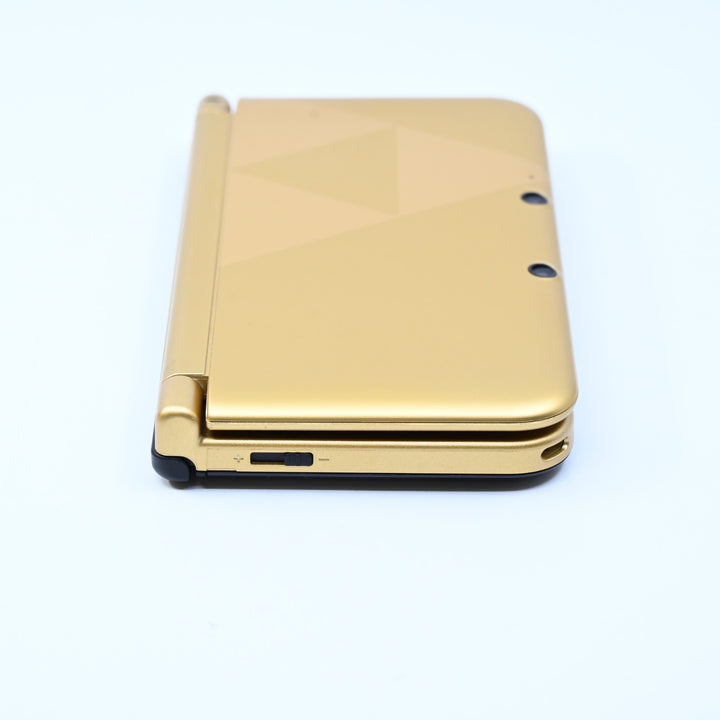 The Legend of Zelda: A Link Between Worlds Limited Edition Pack - Boxed 3DS