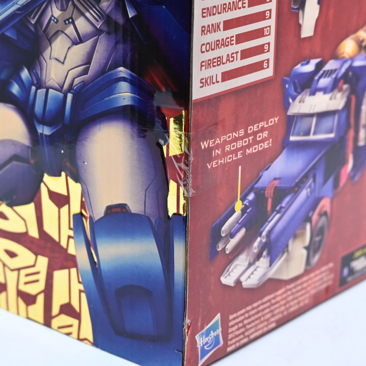 SEALED! Ultra Magnus - Year of the Snake - Platinum Edition - Transformers Toy