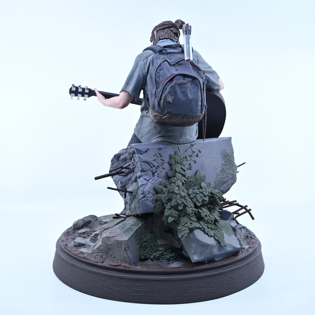 Last of Us Part II - Collector's Edition Ellie Statue - Figure Boxed