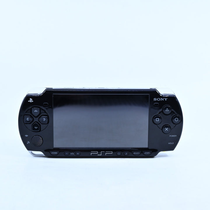 Piano Black - Sony PSP Boxed Console - PSP-2002 - 2000 + NEW BATTERY!