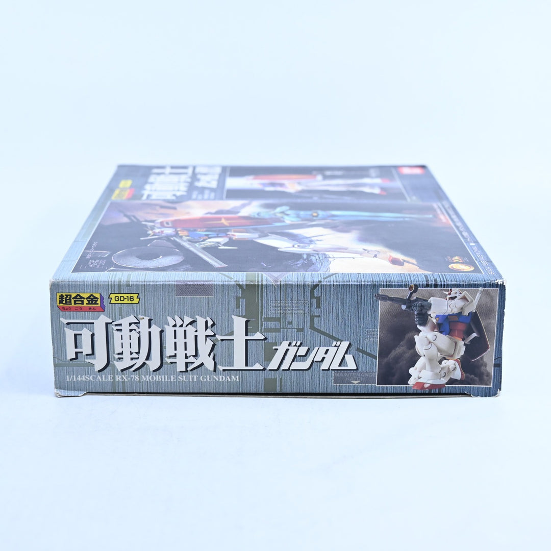 Chogokin GD-16 RX-78 Mobile Suit Gundam - Bandai - 1:144 Die-Cast Anime Figure