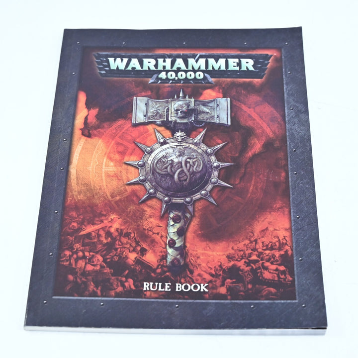 Warhammer 40K A5 Rule Book - 2008 5th Edition - FREE POST!