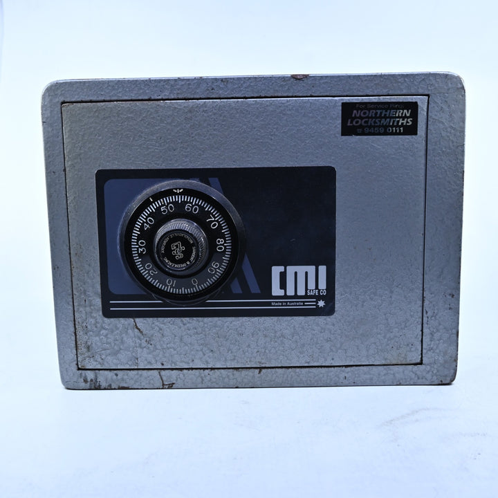CMI HS4C Home Safe With Combination Lock - Miscellaneous / Other Items