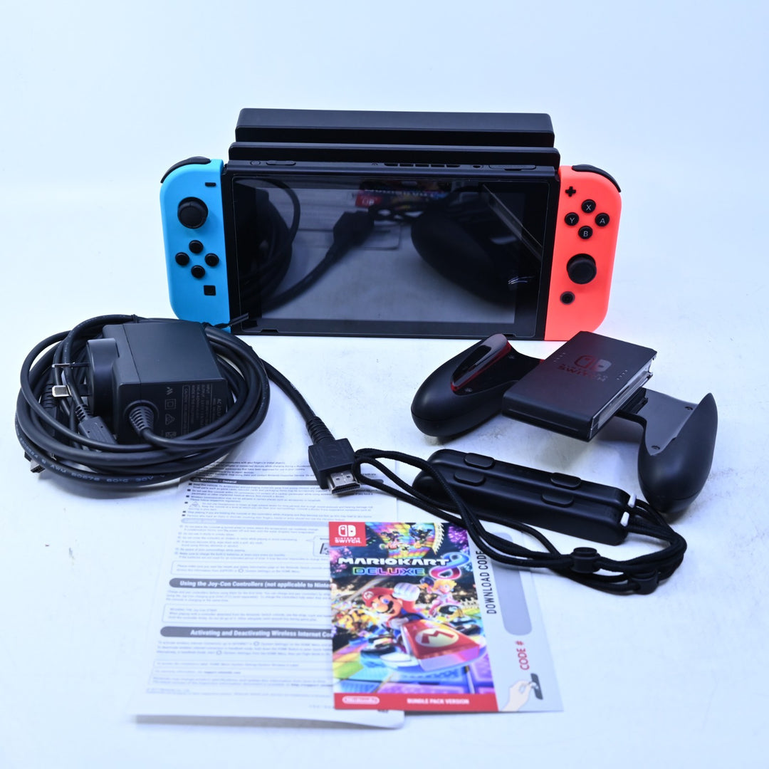Blue / Red - With Mario Kart Code - XKW700039 - Nintendo Switch Boxed Console