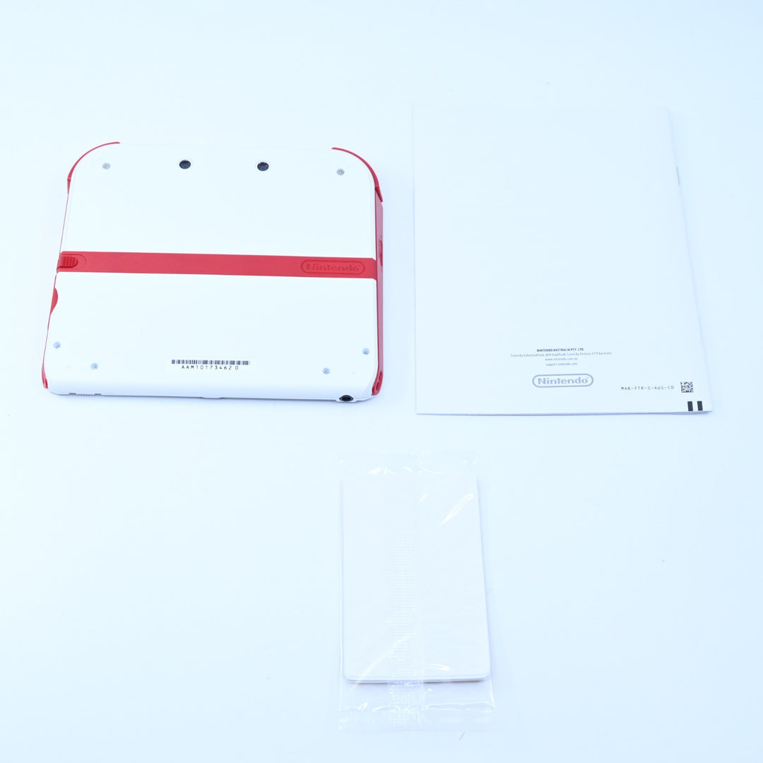 UNUSED! White + Red Mario Kart 7 Nintendo 2DS Boxed Console - AUS PAL