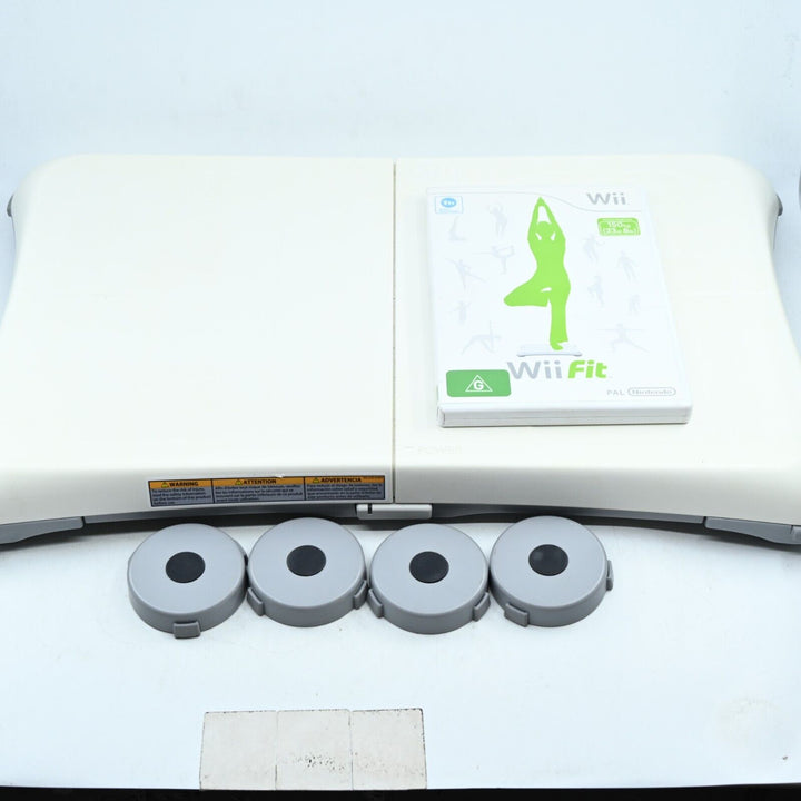 Wii Fit + Balance Board - Nintendo Wii Game + Manual / Nintendo Wii Accessory