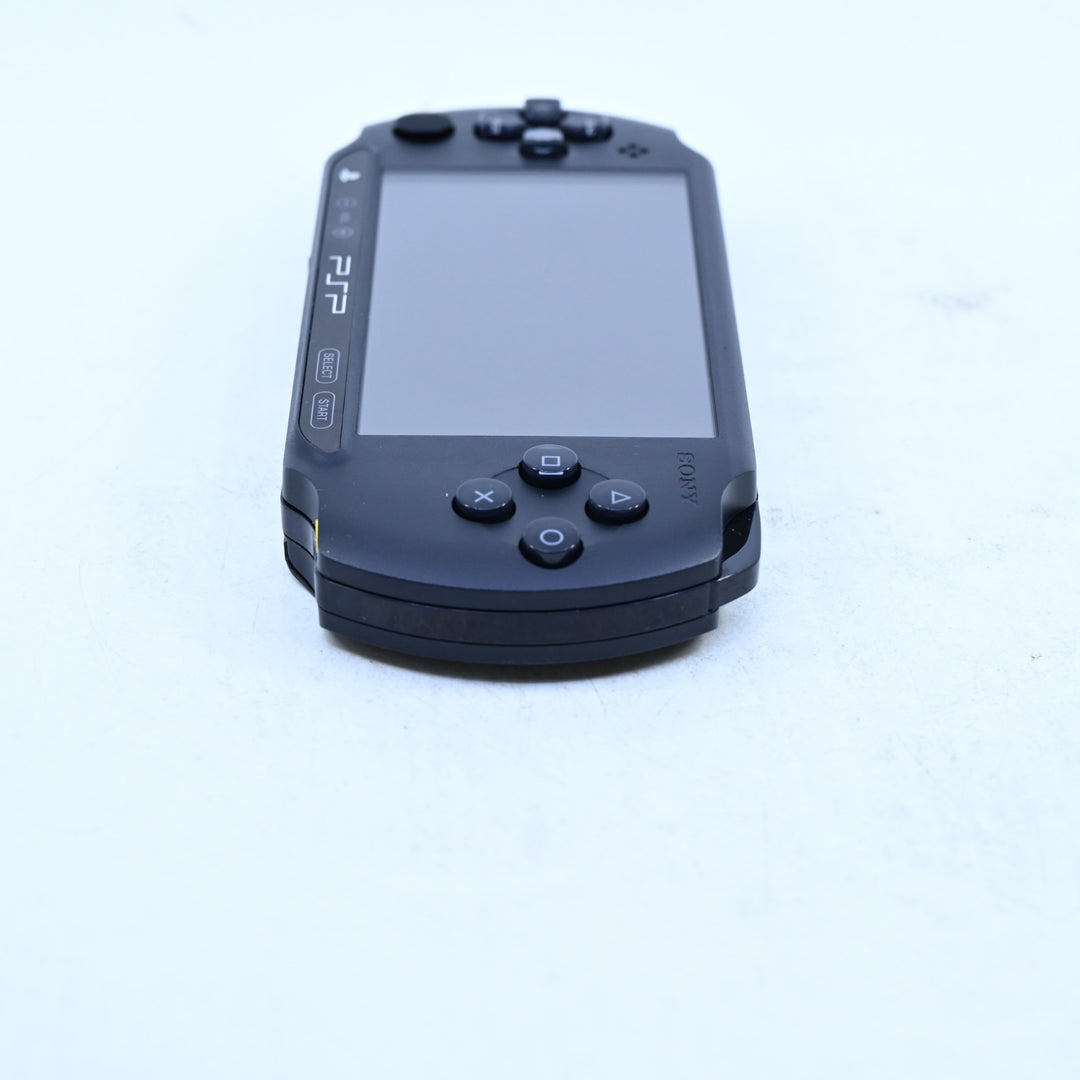 Black - PSP Street - Sony PSP Console 4GB card PSP-E1000 - PSP-E1002 - FREE POST