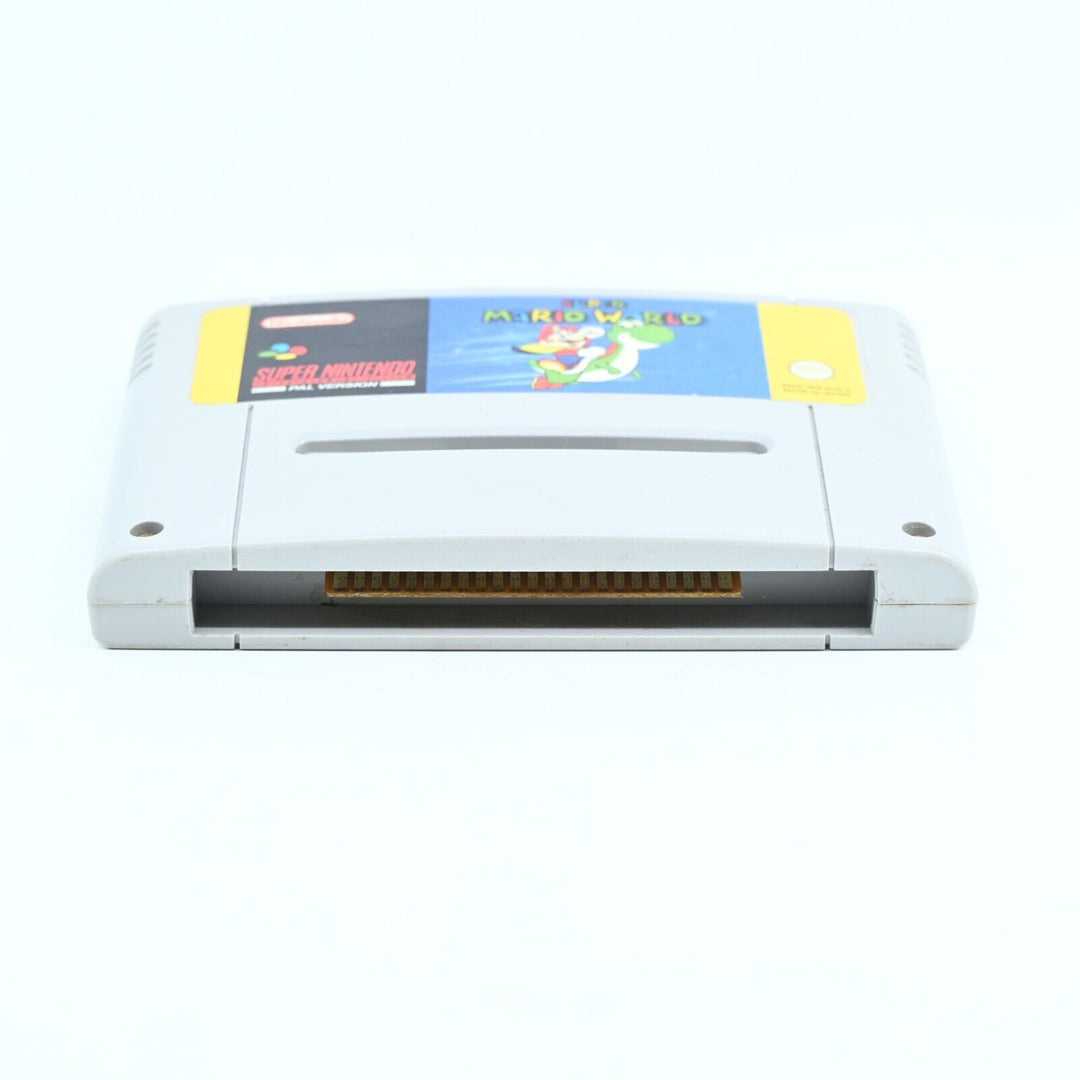 Super Mario World - Super Nintendo / SNES Game - PAL - FREE POST!