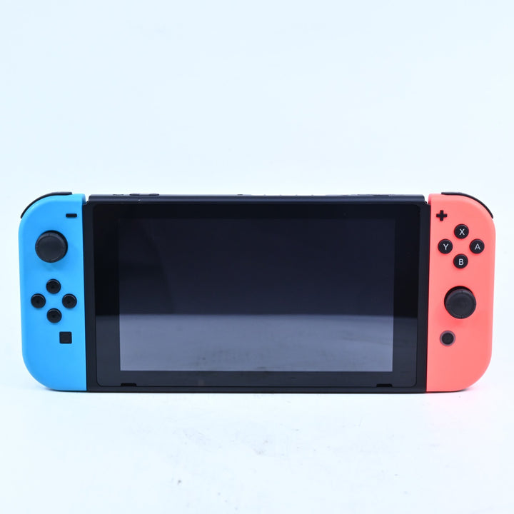 Blue / Red  Nintendo Switch  - Nintendo Switch Boxed Console - PAL