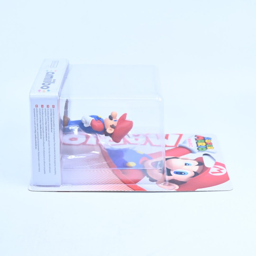SEALED! Mario Amiibo - Super Mario - Nintendo - Toy
