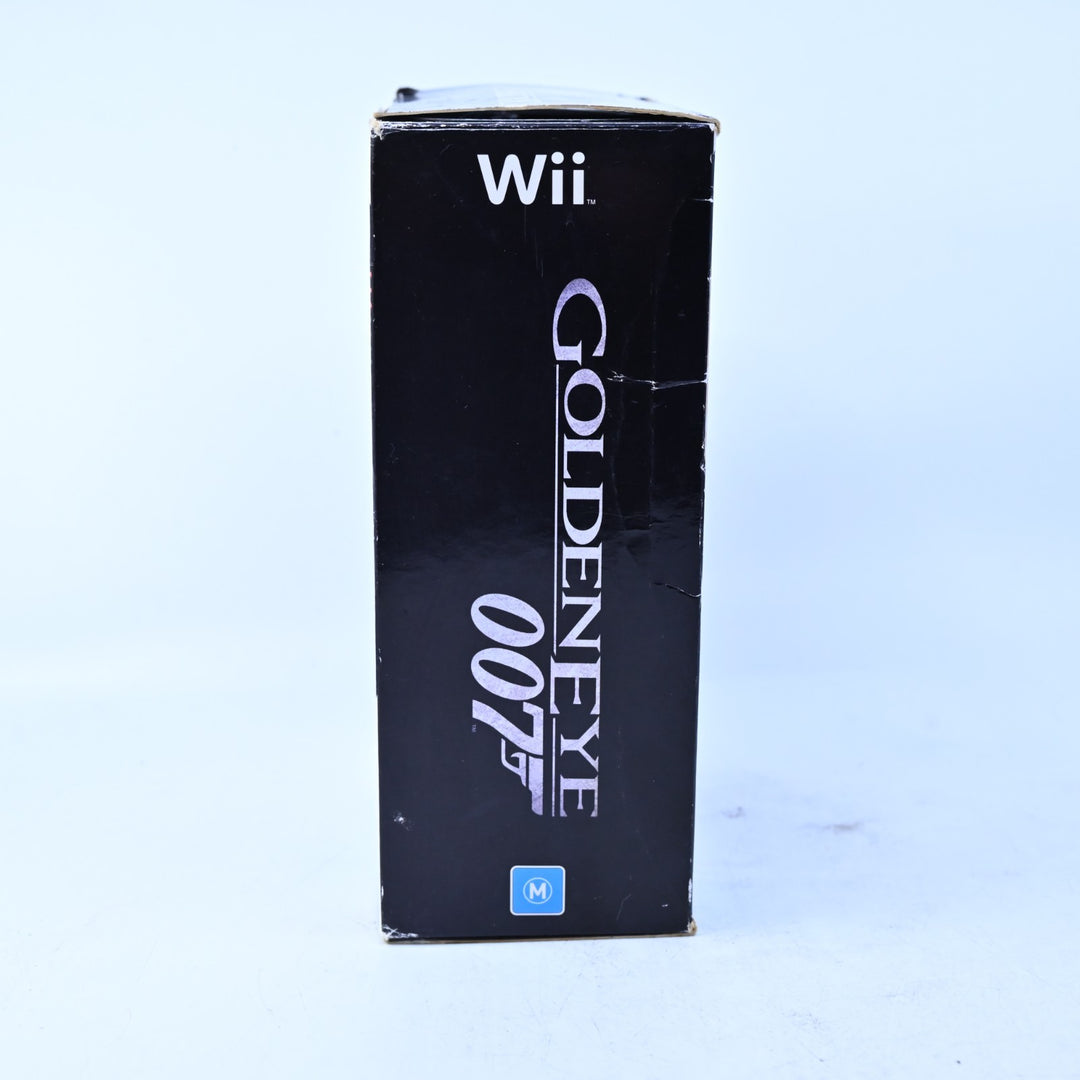 Goldeneye 007 - Nintendo Wii Game + Manual + Controller - PAL - MINT DISC!
