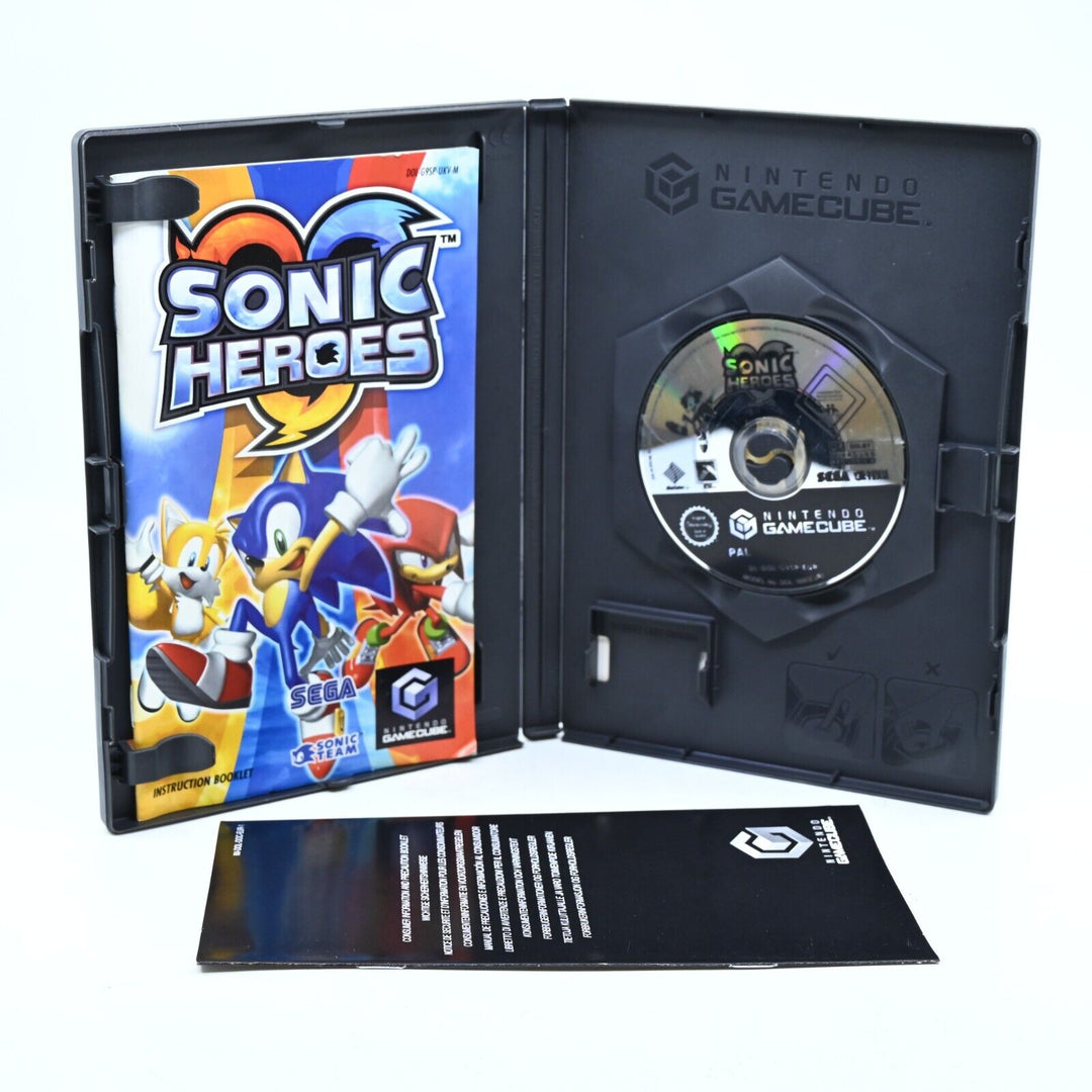 Sonic Heroes - Nintendo Gamecube Game + Manual - PAL - FREE POST!