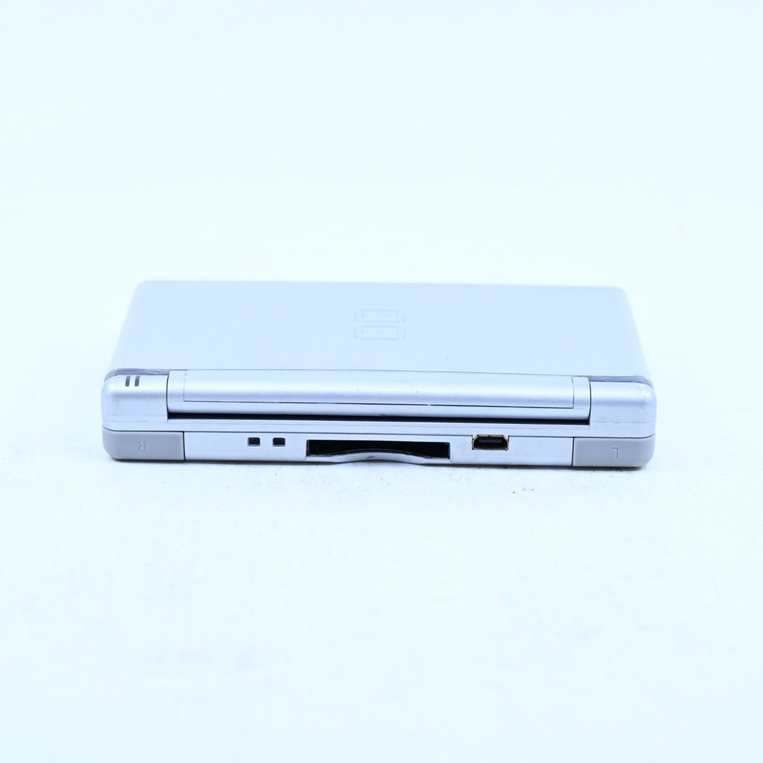 Silver - Nintendo DS Lite Console - USG-001 - FREE POST!