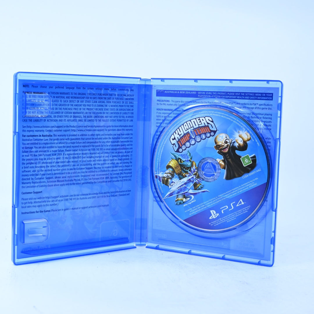 Skylanders: Trap Team + Starter Pack Items - Sony Playstation 4 / PS4 Game