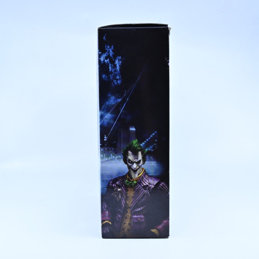 The Joker - Batman Arkham Asylum - Play Arts Action Figure - Figure