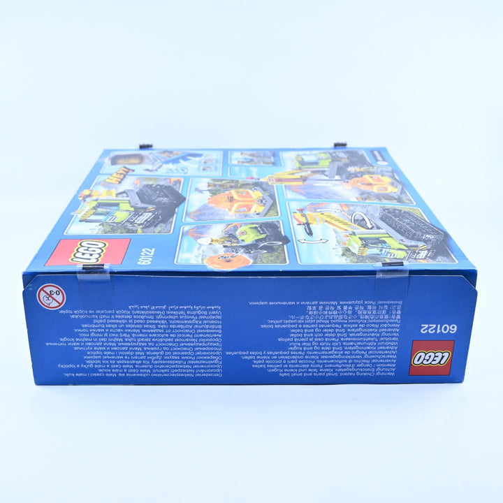 SEALED! LEGO 60122 Lego City - Volcano Crawler - Toy