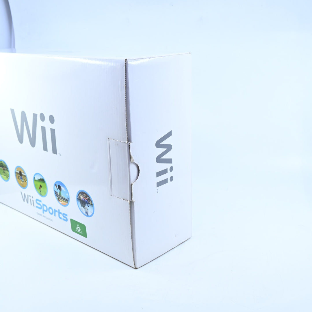 White - Nintendo Wii Boxed Console - PAL - FREE POST!