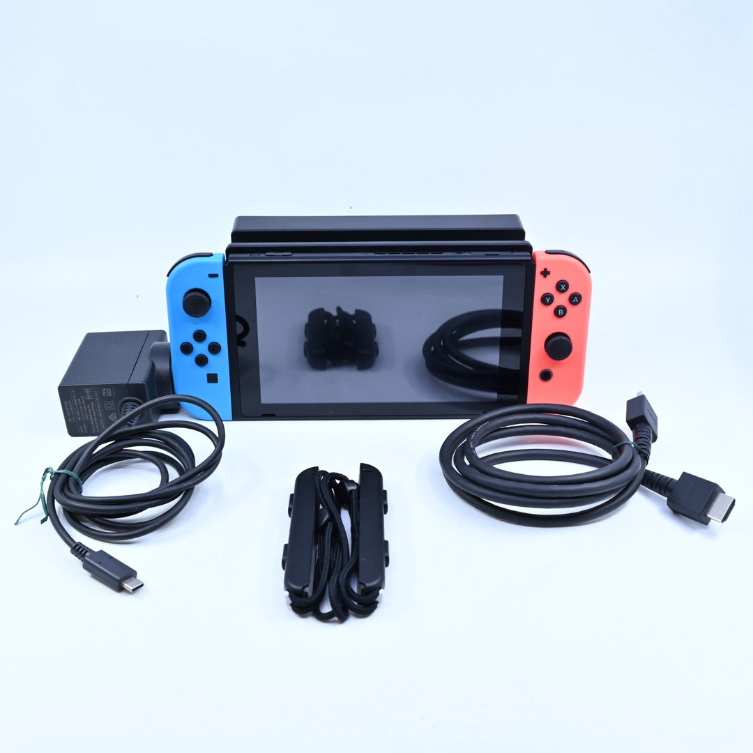 Blue / Red XAW700182 - Nintendo Switch Boxed Console - PAL - FREE POST!