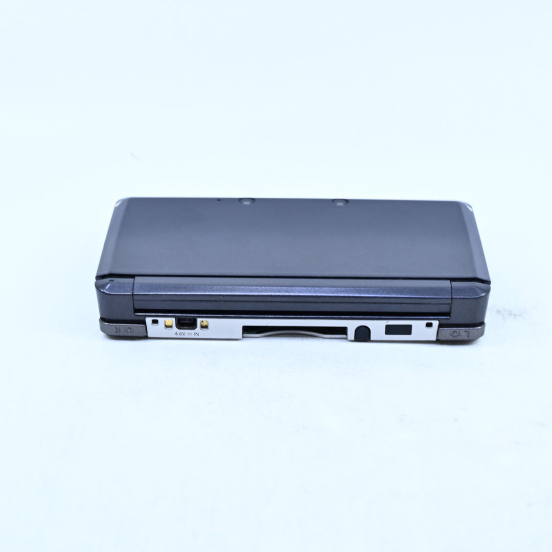 Black Nintendo 3DS Console - CTR-001 PAL + 2GB Card - FREE POST!