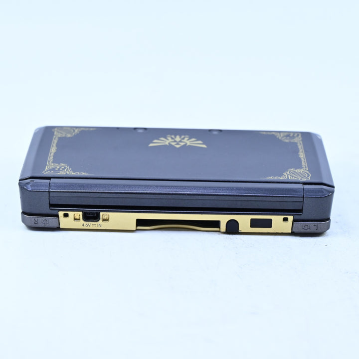 The Legend Of Zelda 25th Anniversary - Limited Edition Nintendo 3DS Console PAL