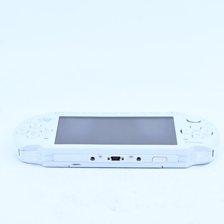 Pearl White FF 20th Anniversary Limited Dissidia - Sony PSP Console - PSP-3000