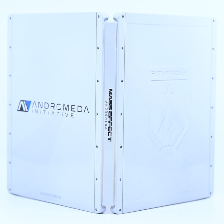LIKE NEW! Mass Effect Andromeda - Steelbook - Xbox One / PS4 - No Game