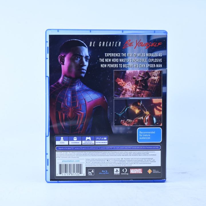 Marvel&